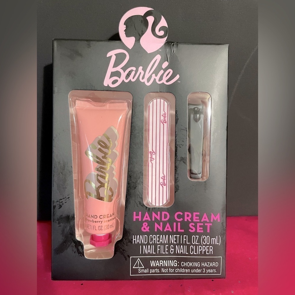 Barbie Hand Cream Nail Set Barbie Collector Barbie Display 💕 Barbie Bath Set 🫧